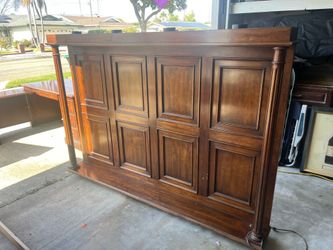 Thomasville Fredericksburg King size bed frame