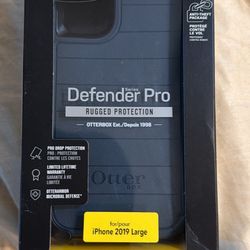OtterBox Defender Series Pro Phone Case for Apple iPhone 11 - Blue