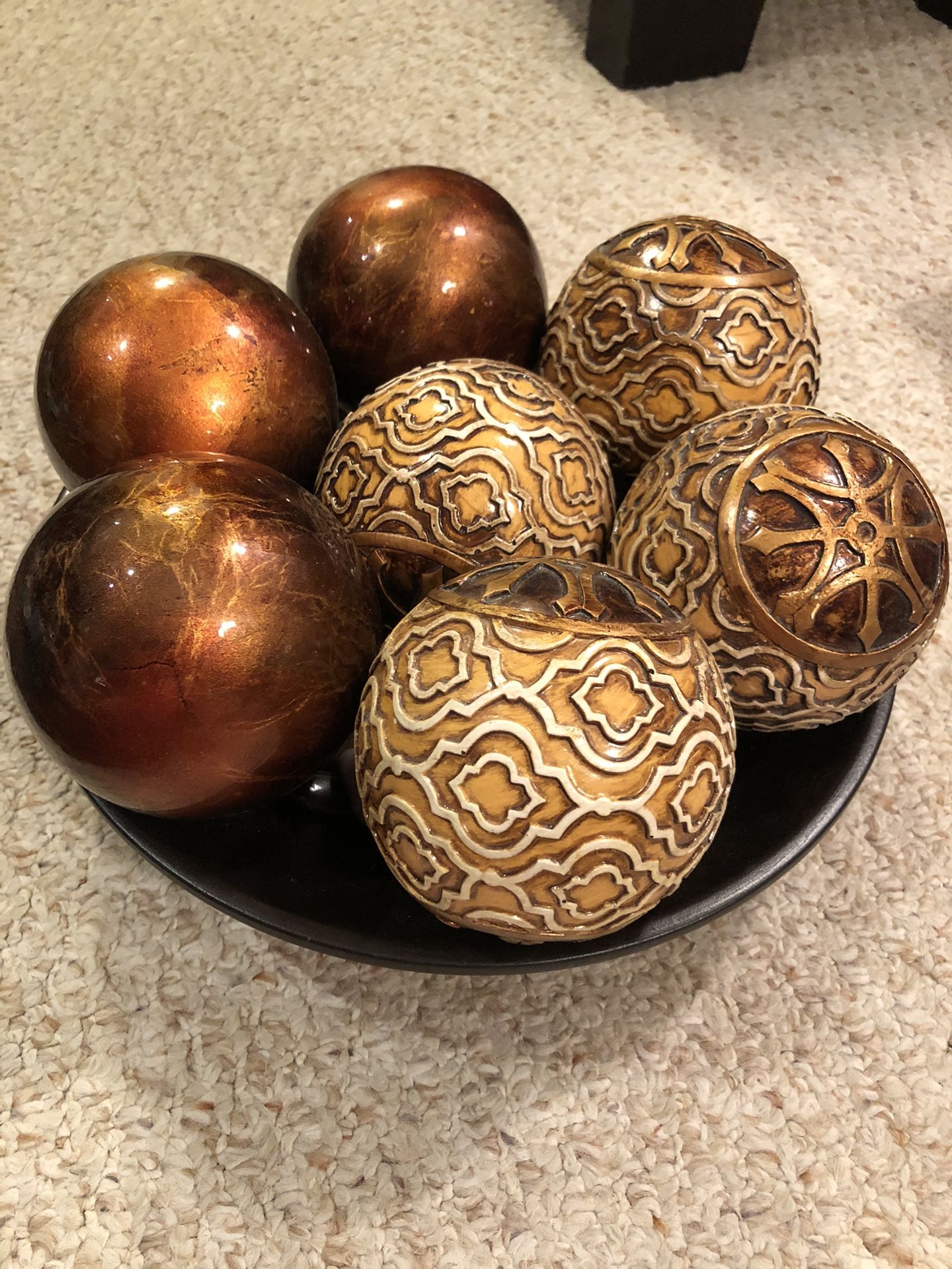 Decorative Orbs In Bowl (7)