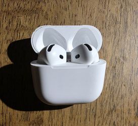 Airpods 4 (ANC) Active Noise Cancellation