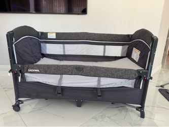 Baby Bassinet Bedside Crib