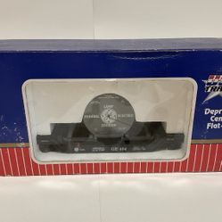 USA Trains G scale General Electric (GE) Depressed Center Flatcar (Model #17319)