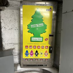 Little Trees Mechanical Drop Shelf Credit Card Coin Vending Machine