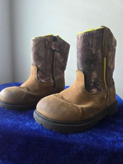 Magellan Toddler Boots Size 10