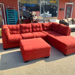 Mint Condition Red Sectional With Ottoman