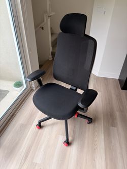 Herman Miller Vantum Gaming Chair