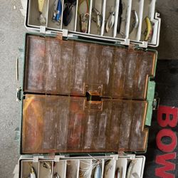 PLANO 767 FISHING TACKLE BOX 