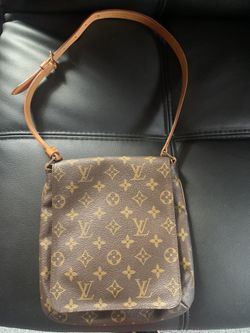 Louis Vuitton Shoulder Bag