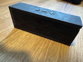 Jawbone Jambox Bluetooth Speaker (untested)