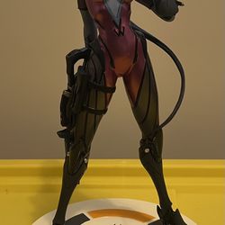 Blizzard Widow Maker Statue