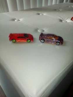 Hot Wheels Diecast Lamborghini lot of 2