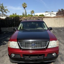 2004 Ford Explorer