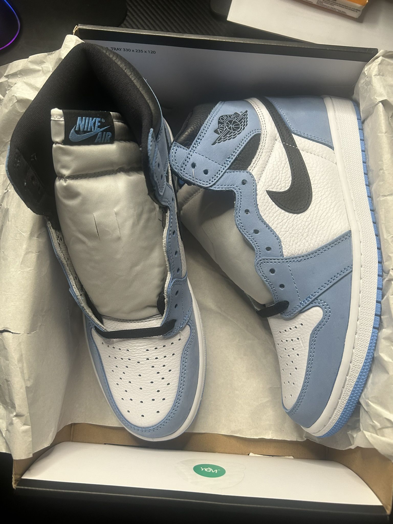 Jordan 1 High University Blue Size 10.5 New