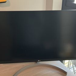 27” LG Monitor ( Like New)
