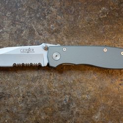 Gerber Folding Knife