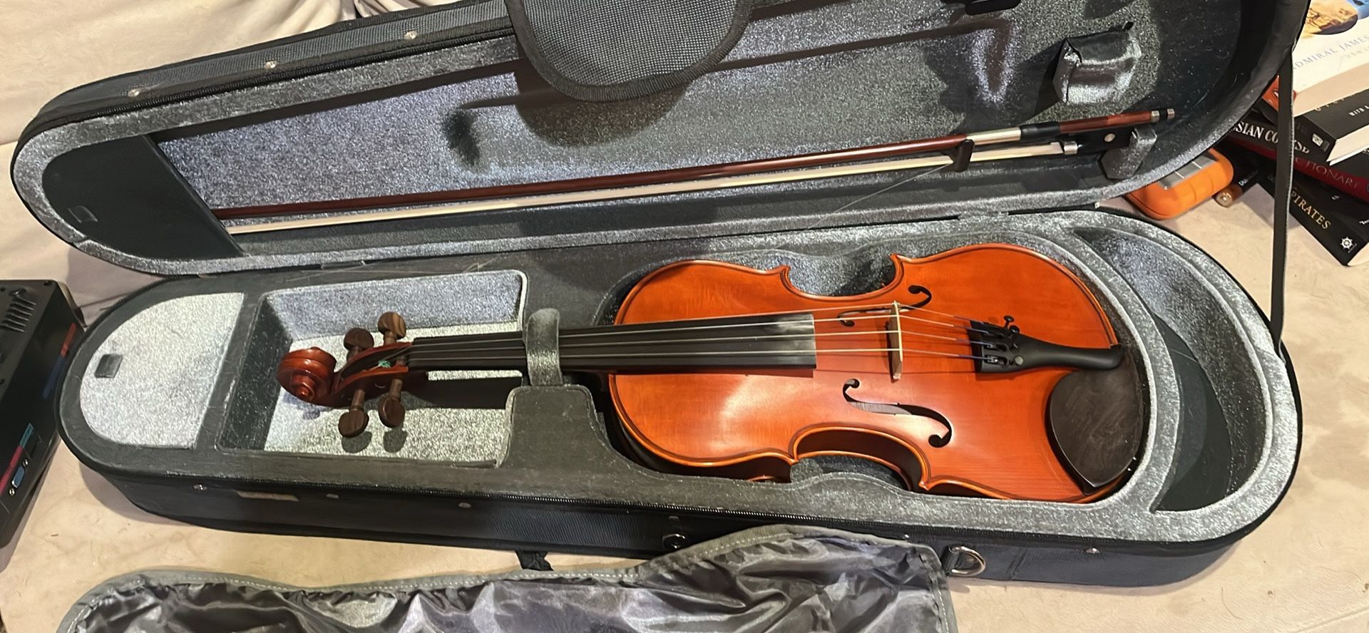 Yamaha V5 Violin 4/4