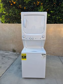 GE STACKABLE WASHER AND DRYER 27WX32DX76H GAS