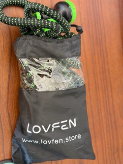 Kink free garden hose w/ sprayer