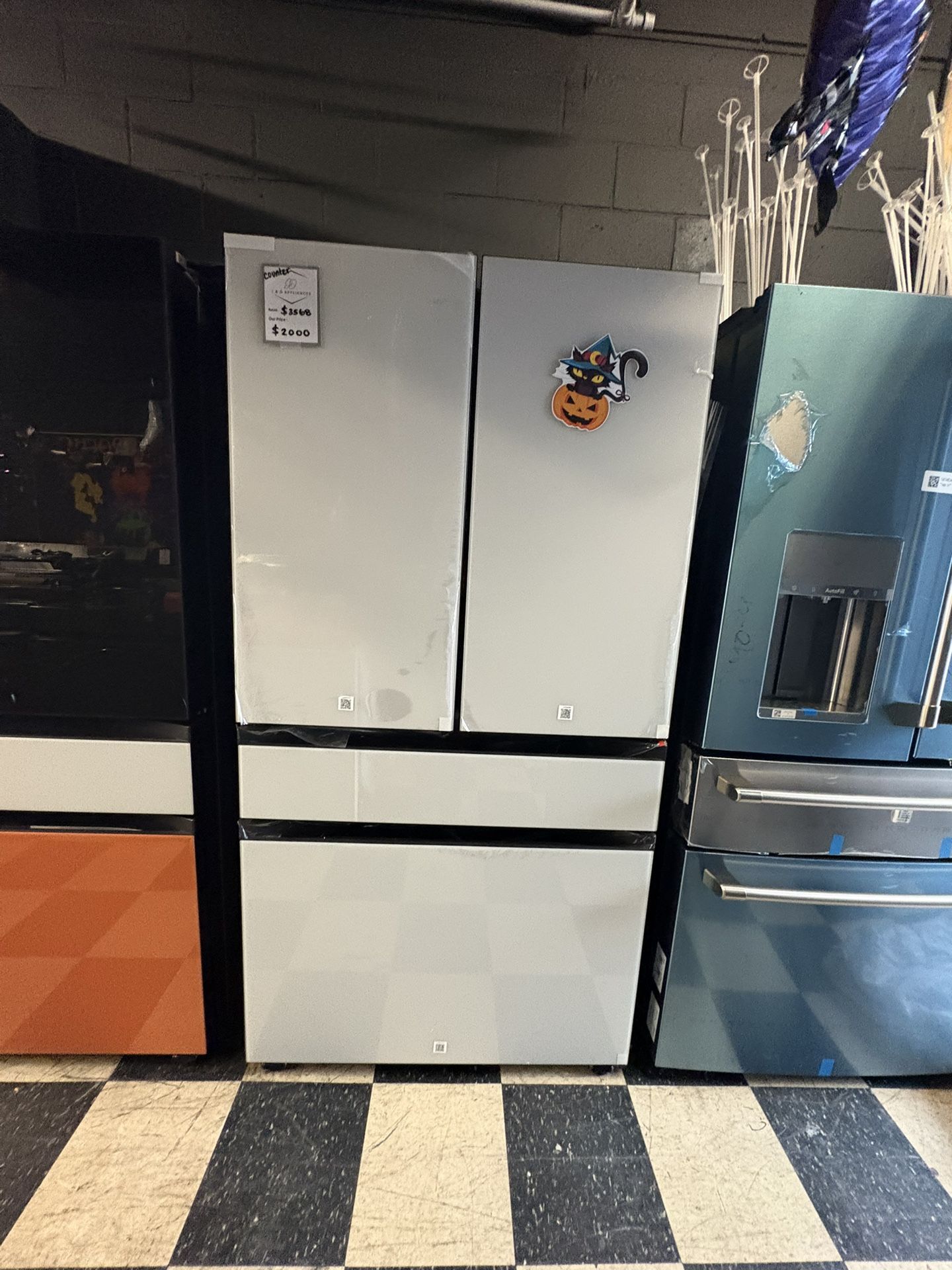 Samsung Bespoke 4-Door French in White Glass - Counter Depth