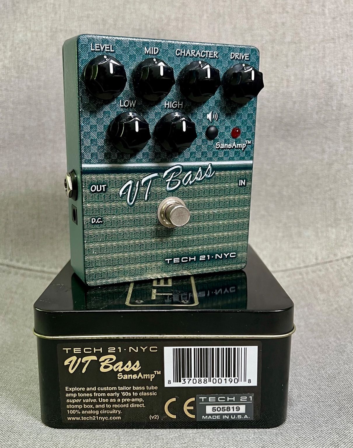 Tech 21 VT Bass Preamp Pedal