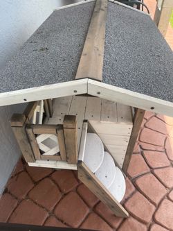 Cat house
