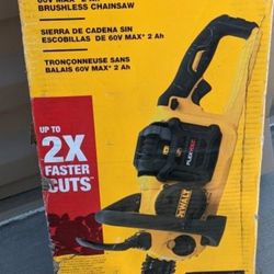DEWALT CHAINSAW 
