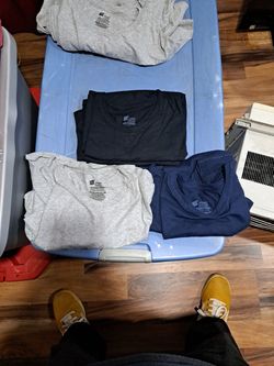 Hanes 2xl Tshirts In Different Colors