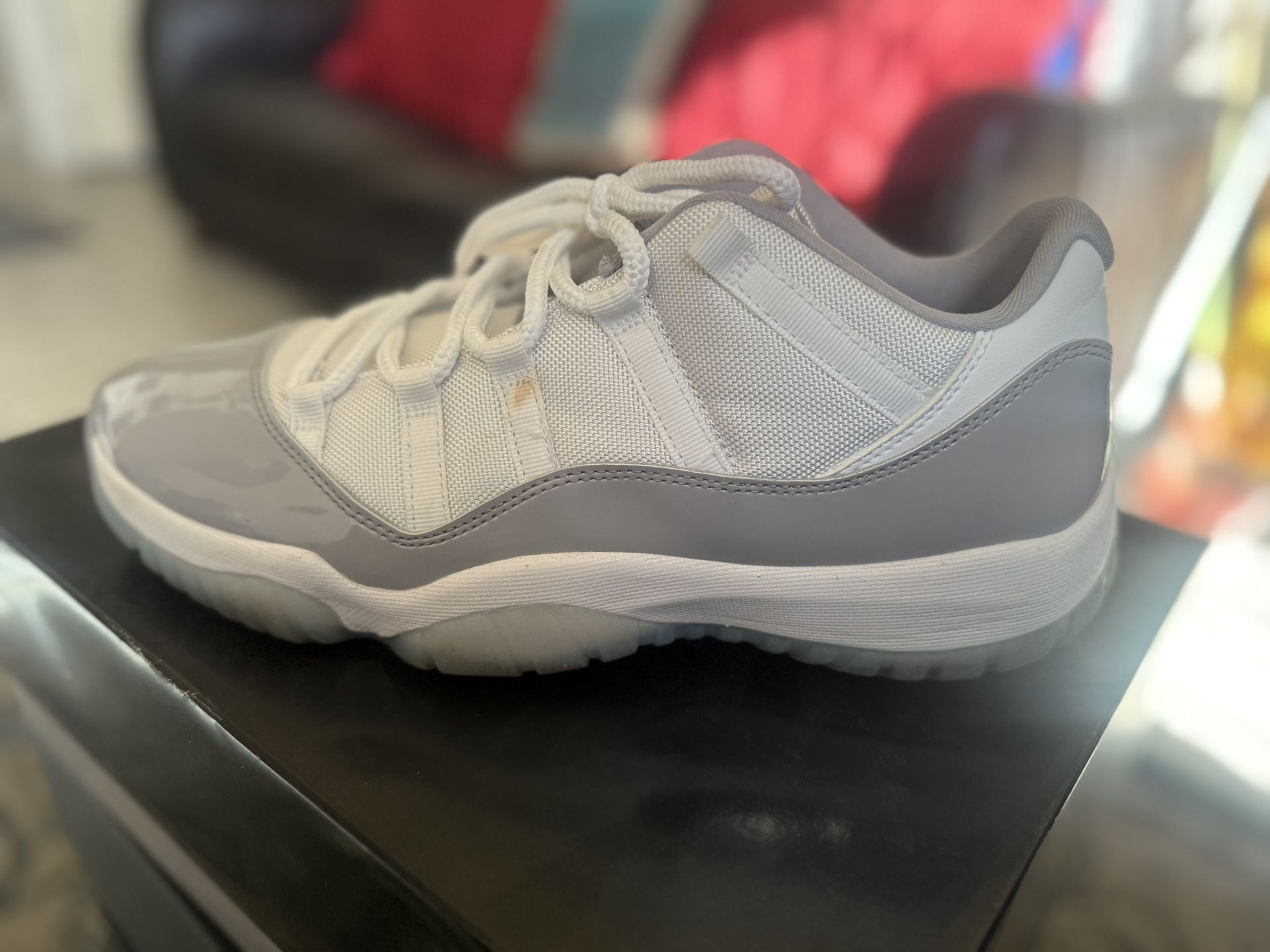 Jordan 11 Retro Low
