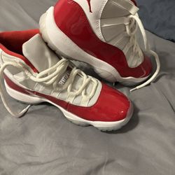 Jordan 11 Cherry
