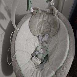 Graco Baby Swing