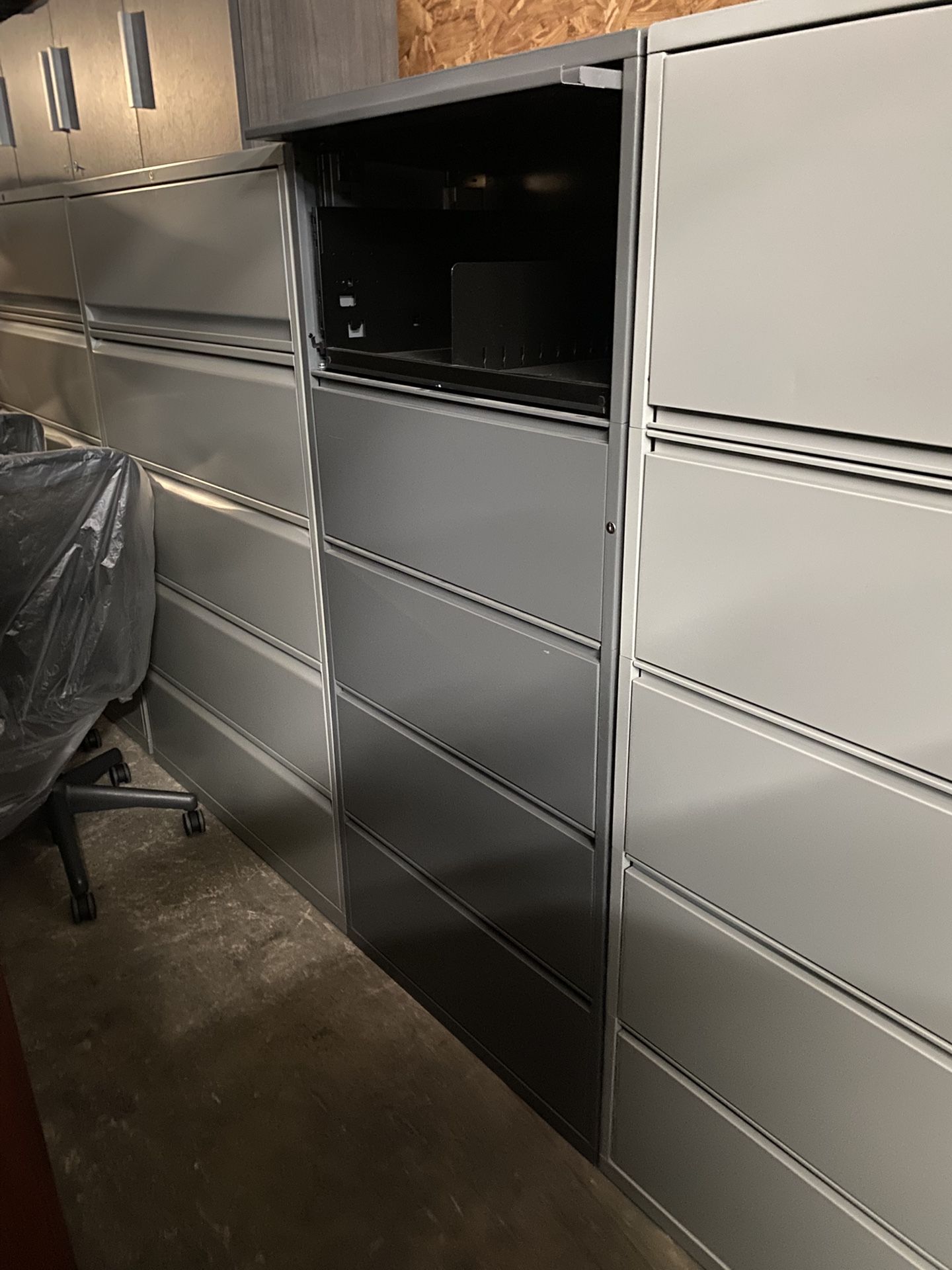 Meridian 5 high lateral file cabinet 