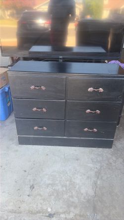 Dresser