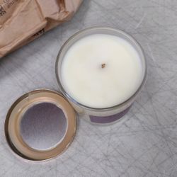 BRWH-B0897C53NH   100% Soy, Highly Scented, Hand Poured Soy Candle (Apple Cedarwood)