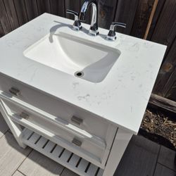 White and Gray. Vanity.