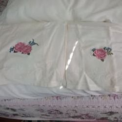 Hand Towel & Wash Cloth with Rose Decoration
