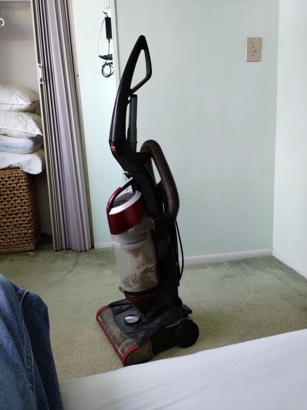 Bissell Vacuum, Cleanview , Multi- Cyclonic