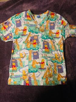 SCRUB TOP DISNEY