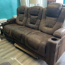 Recliner Couch