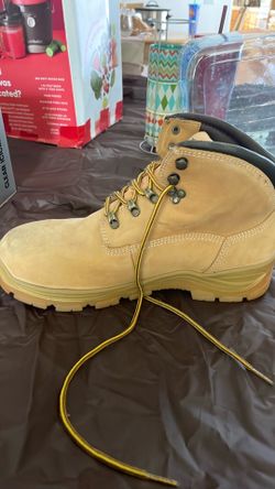 Herman’s survivor boots size 11