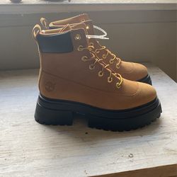 Timberland Boots Size 7 1/2w