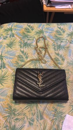 Desinger blk pocket book