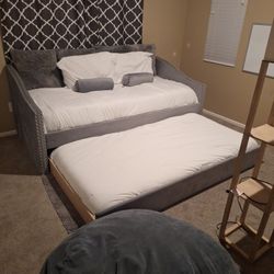 BRAND NEW PULL OUT BED TWIN W/ Shelves /light/ Bean Bag Chairs 2  