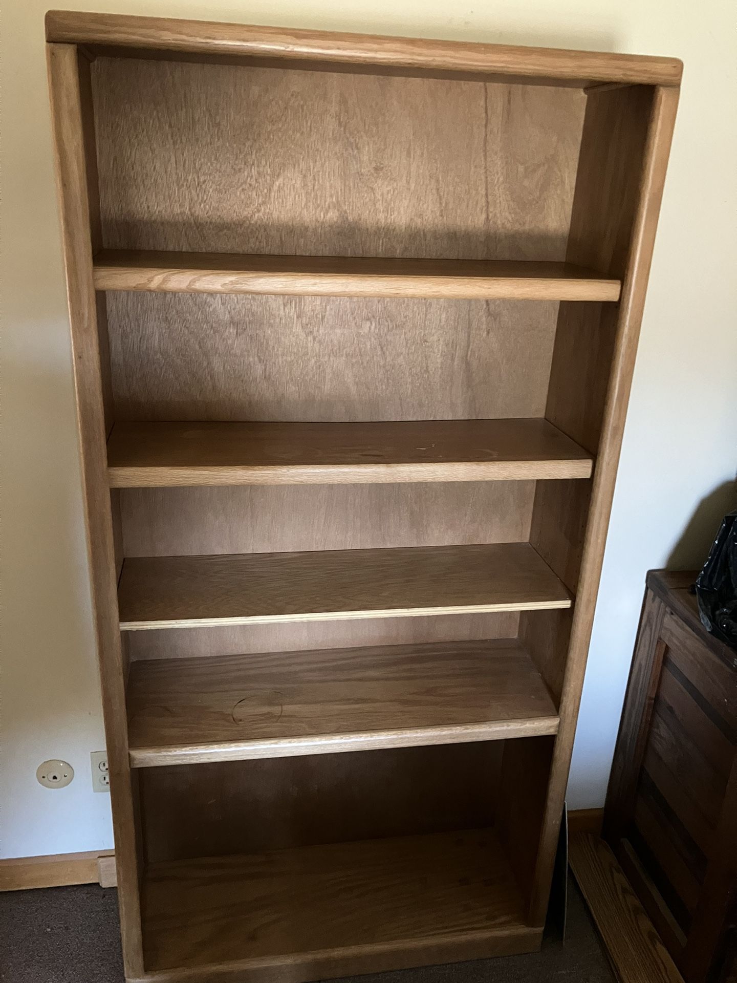 WOODEN BOOKSHELF