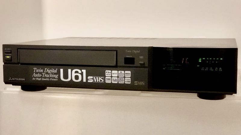 Mitsubishi HS-U61 S-VHS VCR