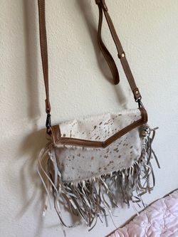 Cowhide bag white and gold