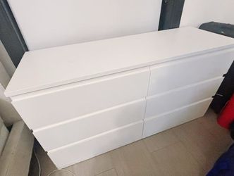 White 6-Drawer Double Dresser