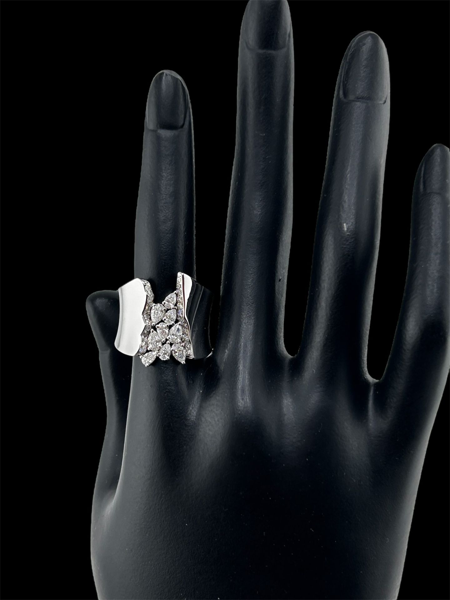 14k White Gold Diamond Ring