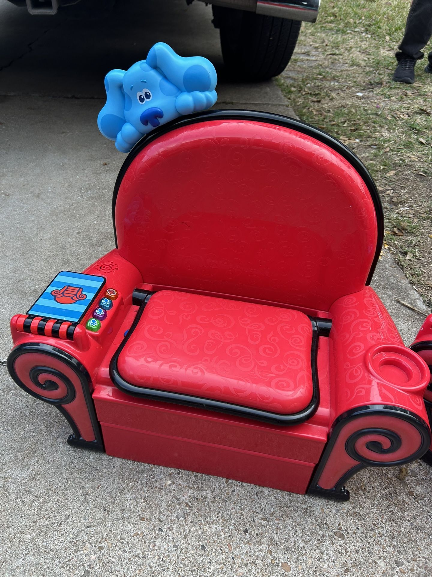 Blues Clues Thinking Chairs