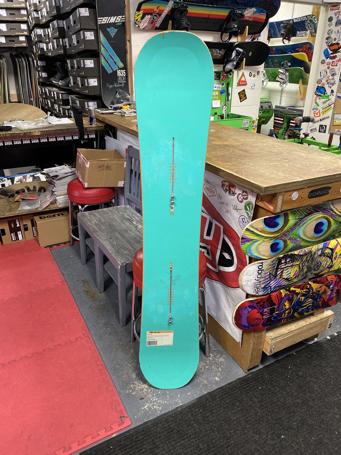 Burton fix 162 snowboard certified with warranty
