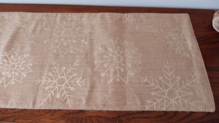 Gold Snowflake table runner